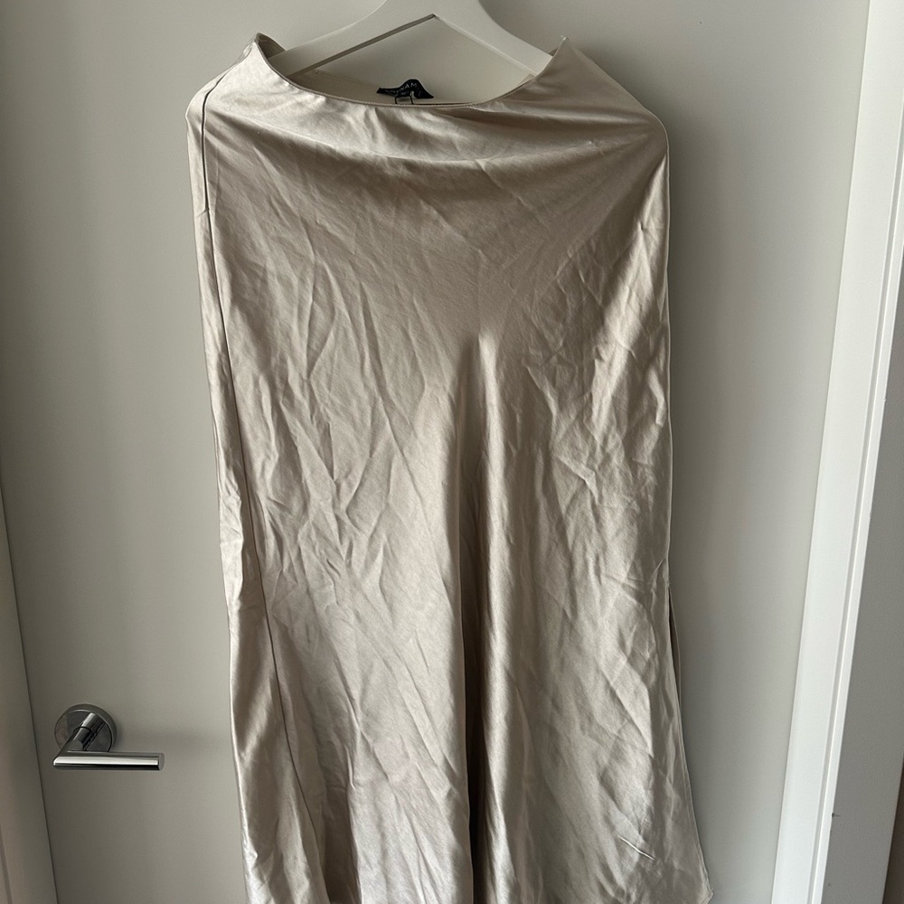 BNWT Dynamite Slit Skirt